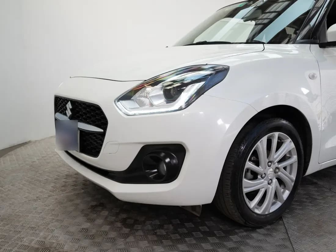 Suzuki Swift 1.2 Mt Hybrid Plus año 2024