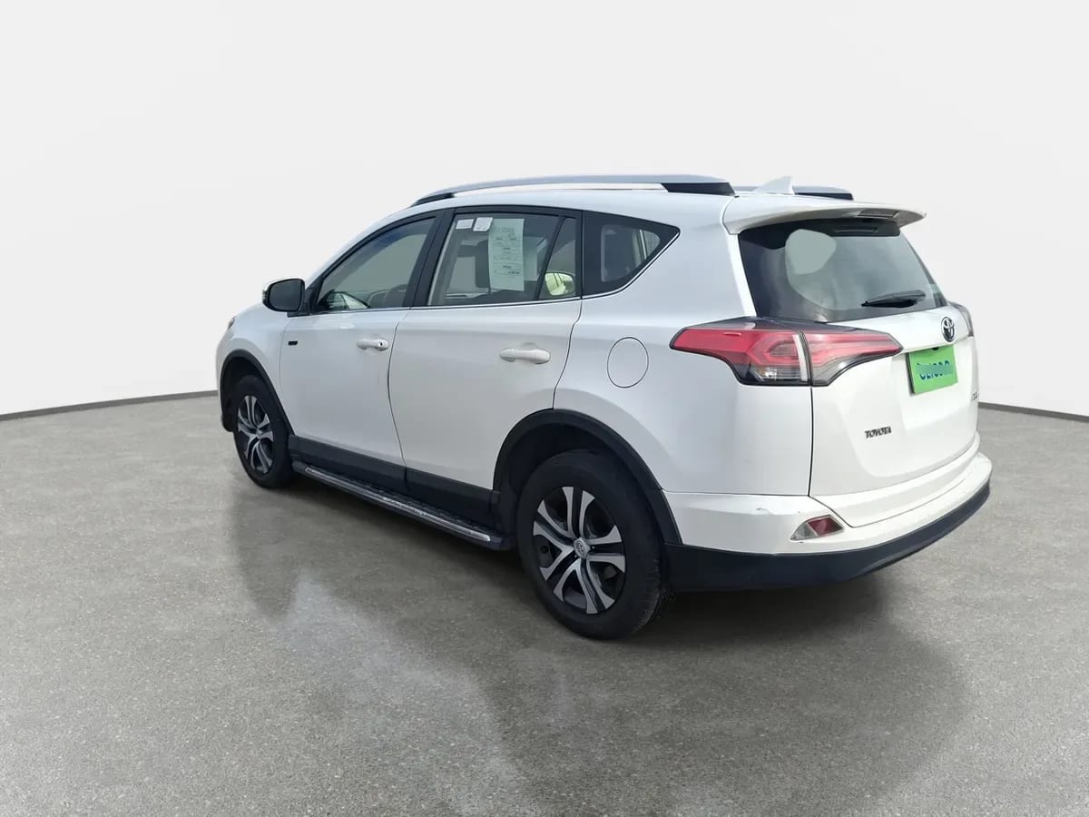 Toyota Rav 4 2.0 Standard 4x2 Mt 5p año 2019