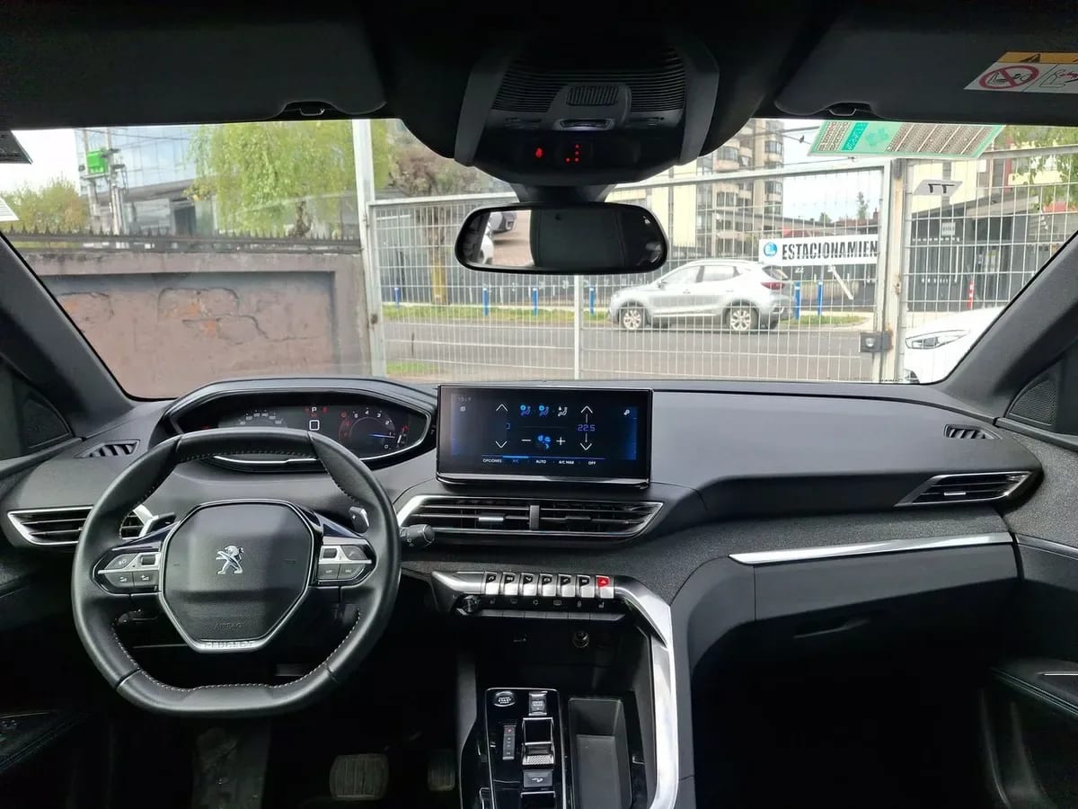 Peugeot 3008 1.6 Allure Pack Thp 165 4x2 Eat6 5p año 2024