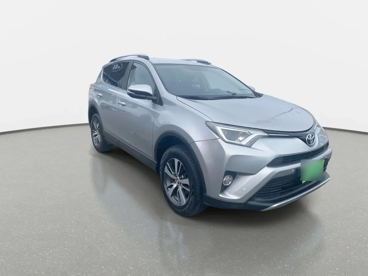 Toyota Rav 4 2.5 4x2 Super Lujo At 5p año 2019