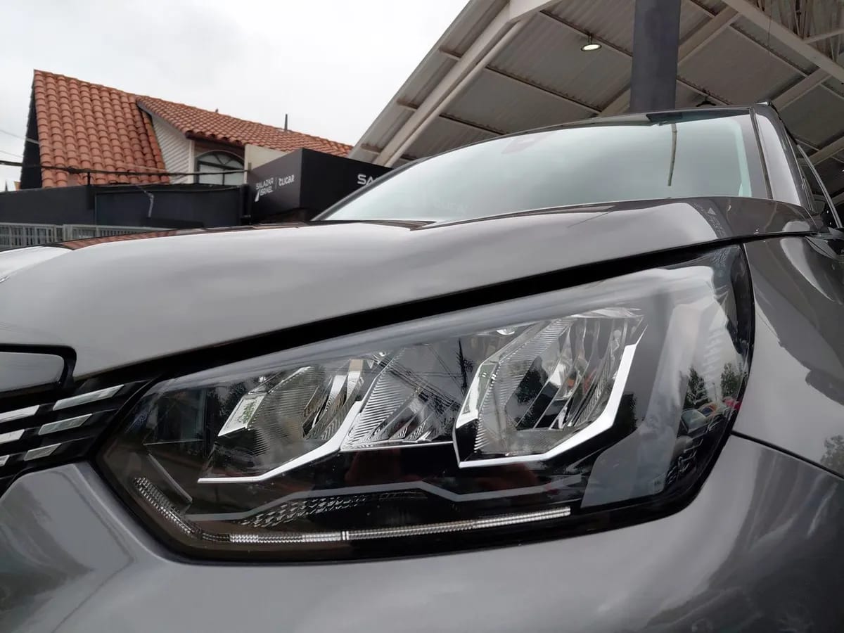 Peugeot 2008 1.2 Allure Puretech 130 4x2 At 5p año 2022