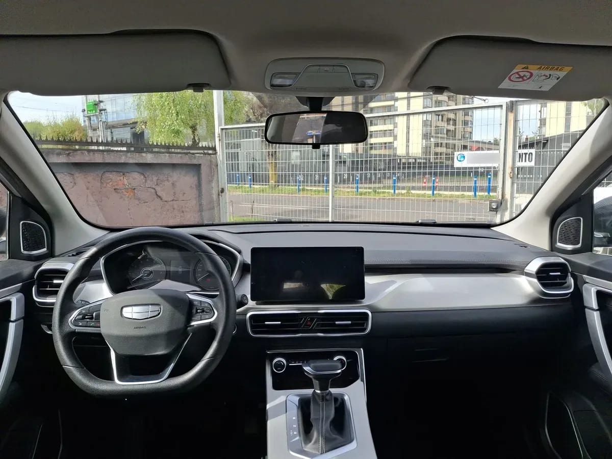 Geely Coolray Lite 1.5 Prime 2wd Cvt At 5p año 2026