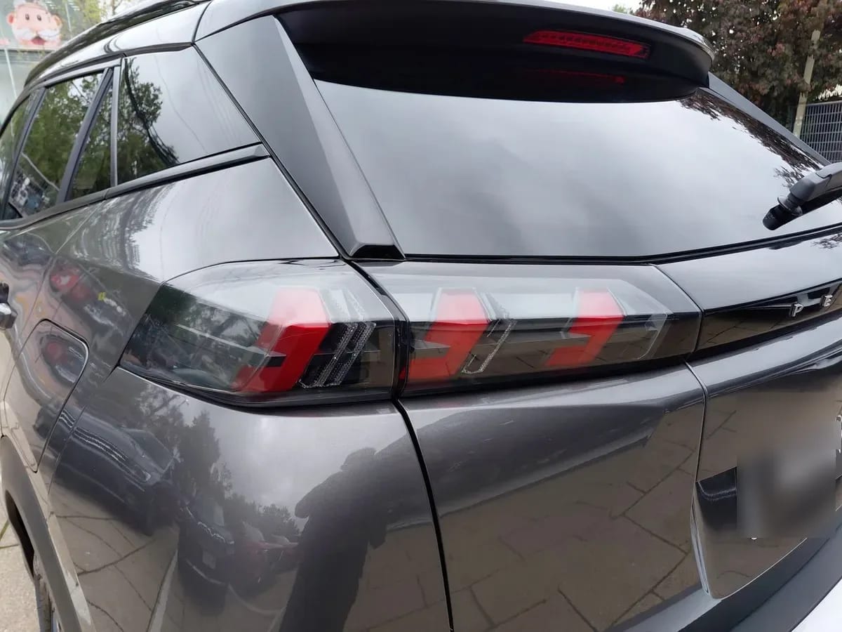 Peugeot 2008 1.2 Allure Puretech 130 4x2 At 5p año 2022