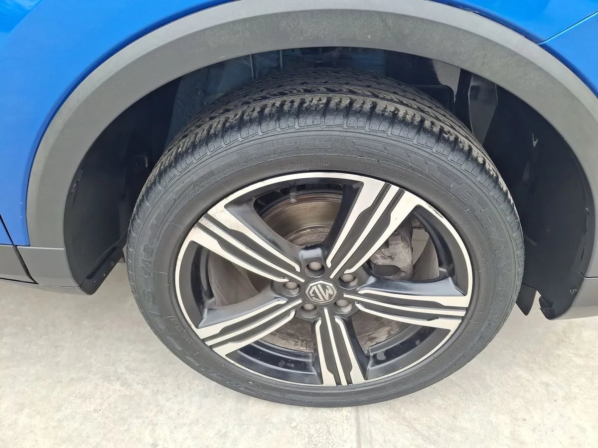 MG Mg Zs 1.5 Comfort 4x2 5mt 5p año 2019