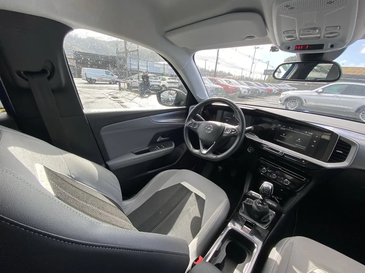 Opel Mokka 1.2t Elegance 4x2 Mt6 5p año 2023