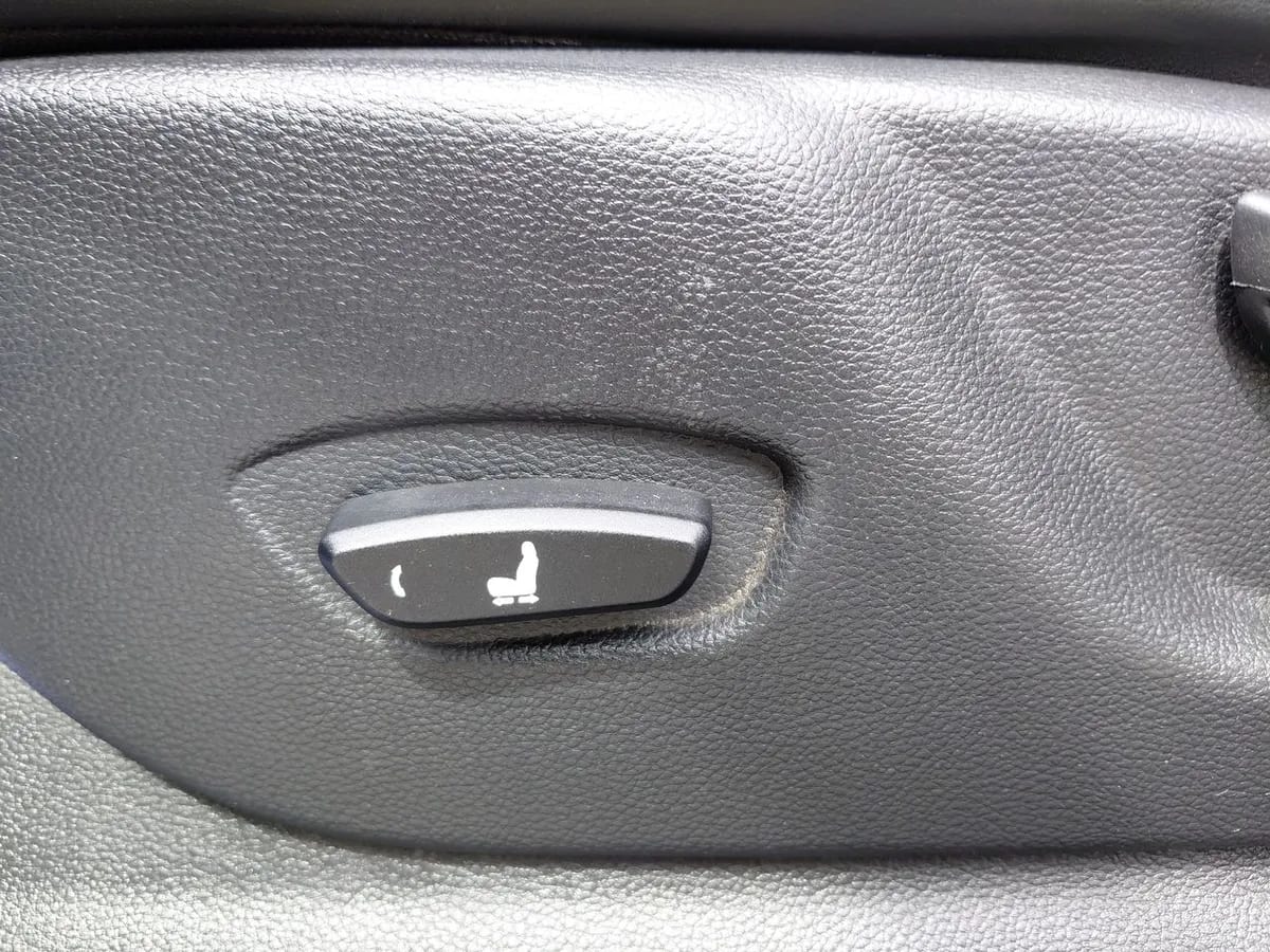 Chevrolet Groove 1.5 Premier R 4x2 Mt 5p año 2024