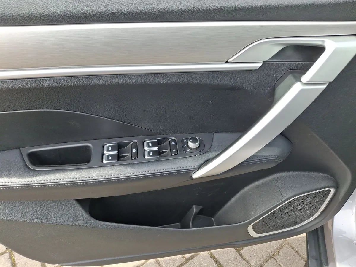 Geely Coolray Lite 1.5 Prime 2wd Cvt At 5p año 2026