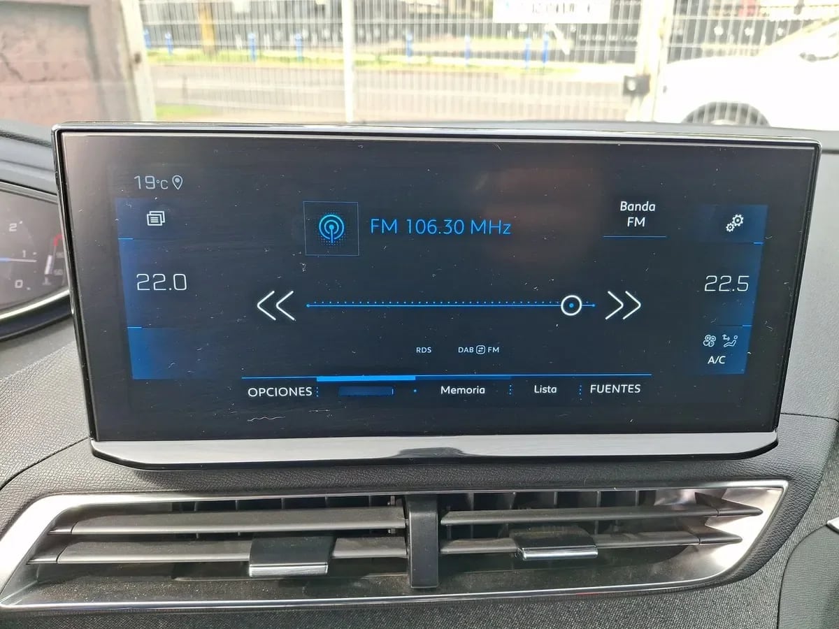Peugeot 3008 1.6 Allure Pack Thp 165 4x2 Eat6 5p año 2024