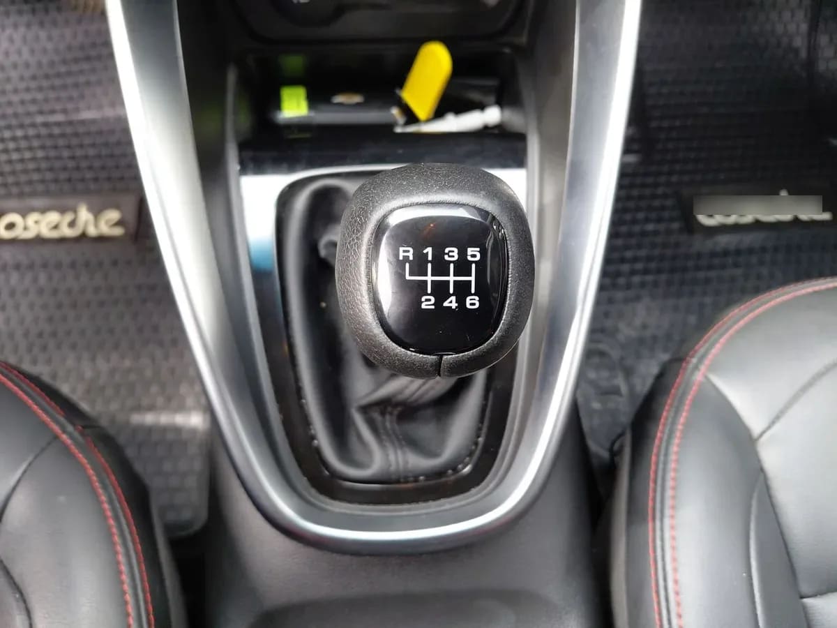 Chevrolet Groove 1.5 Premier R 4x2 Mt 5p año 2024