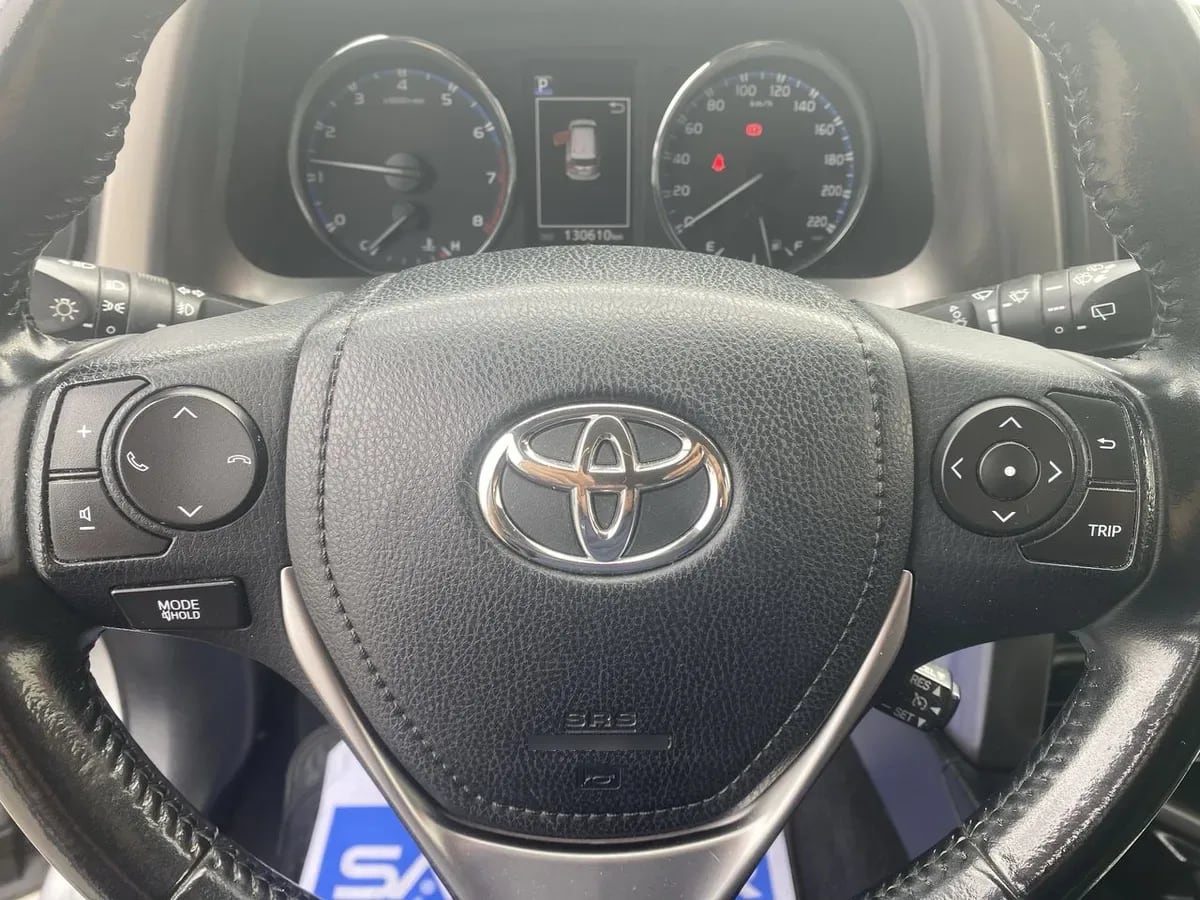 Toyota Rav 4 2.5 4x2 Super Lujo At 5p año 2019