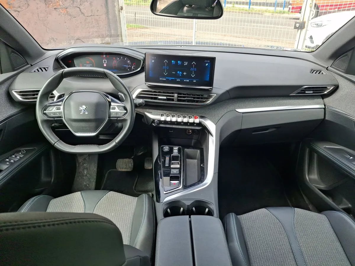 Peugeot 3008 1.6 Allure Pack Thp 165 4x2 Eat6 5p año 2024