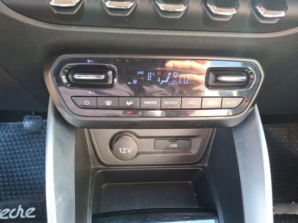 Chevrolet Groove 1.5 Premier 4x2 Mt 5p año 2023