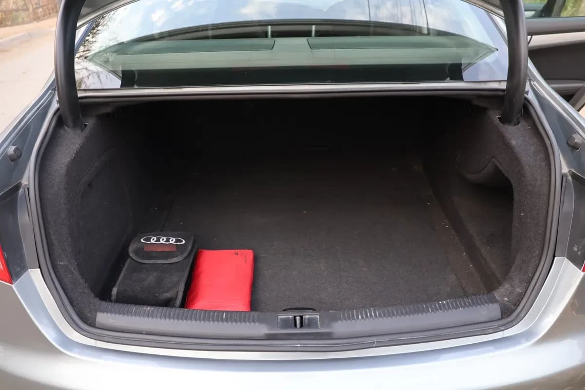 AUDI A4 1.8 Tfsi Multitronic 120 Hp At año 2012