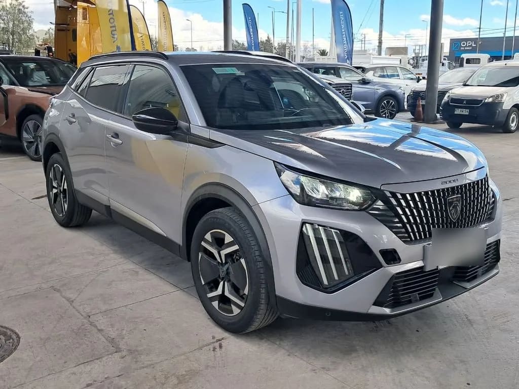 Peugeot 2008 1.5 Allure At Diesel 4x2 año 2025