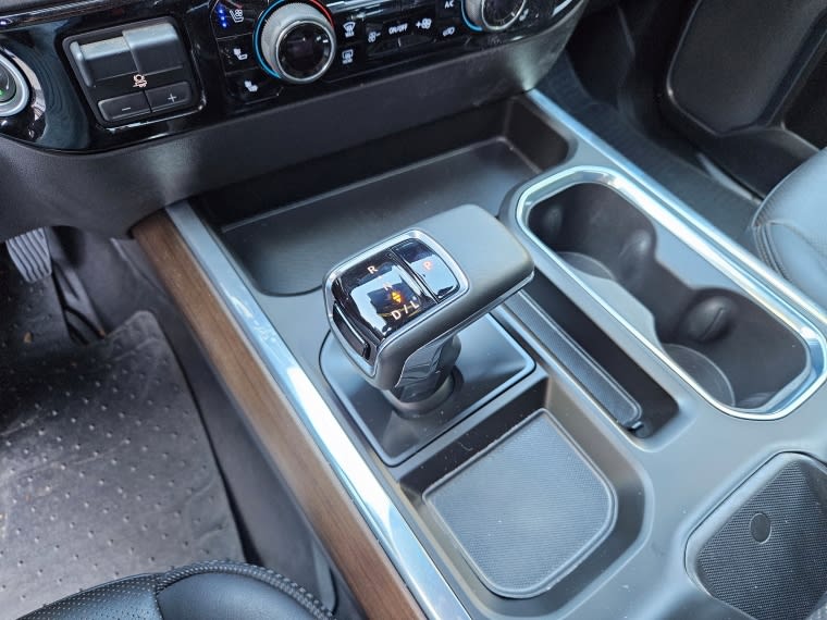 Chevrolet Silverado 3.0 Td High Country At 4x4 año 2026