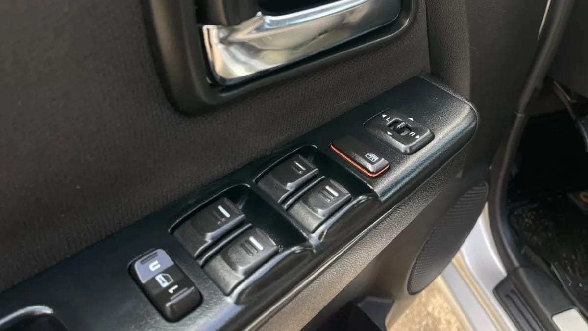 Chevrolet Colorado 2.9 2wd At 4p año 2012