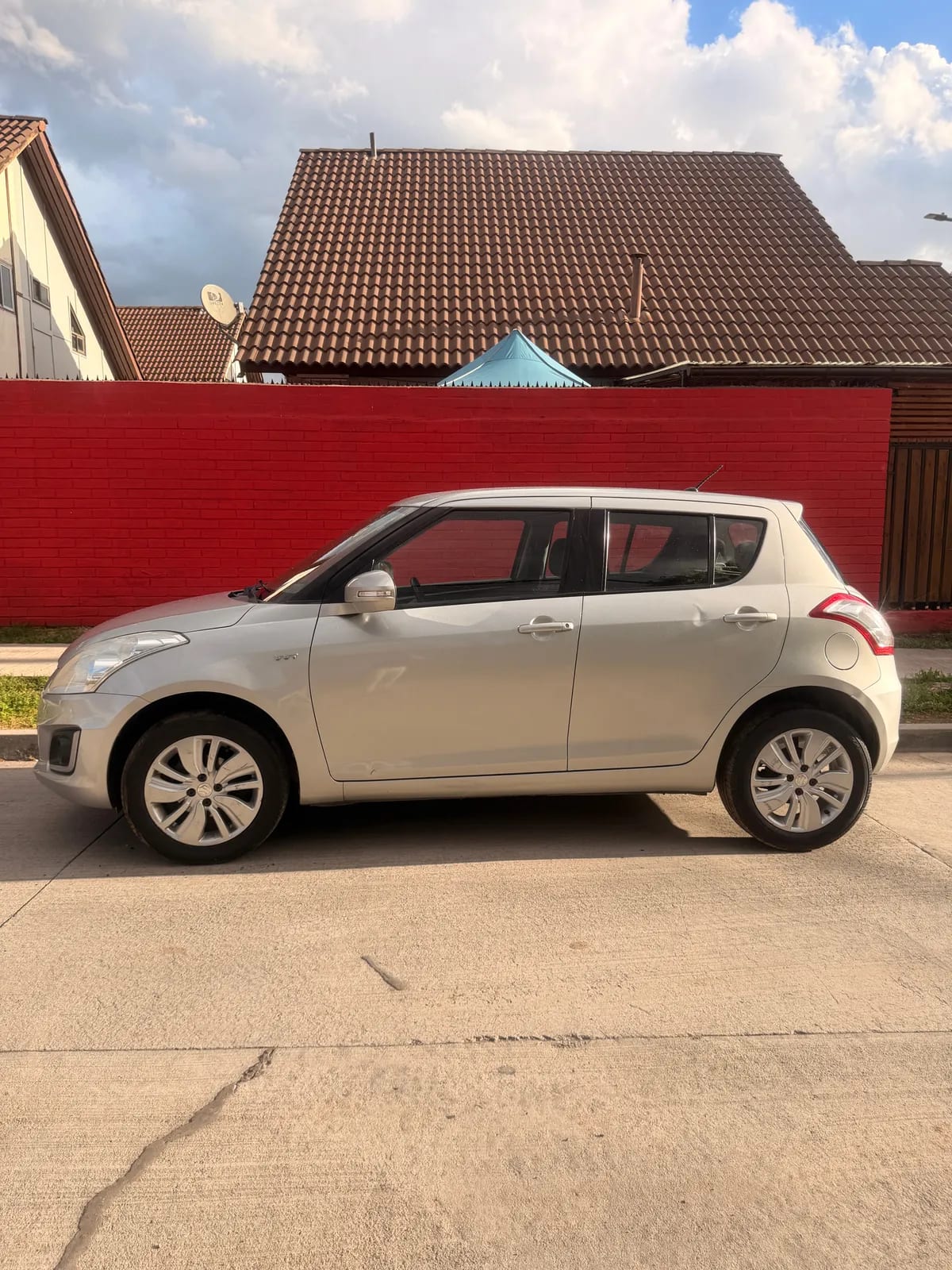 SUZUKI SWIFT Gl Sport 1.2 año 2016