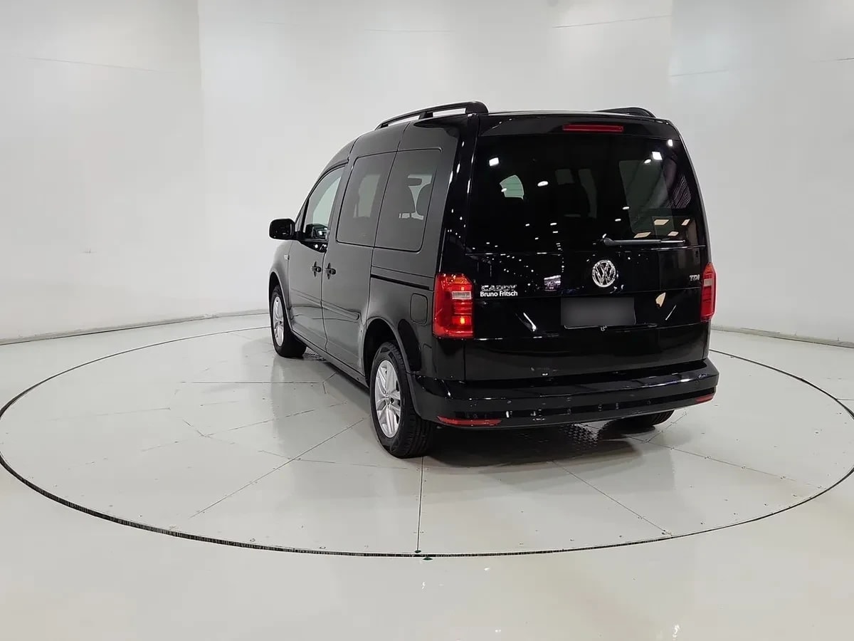 VOLKSWAGEN CADDY  año 2017