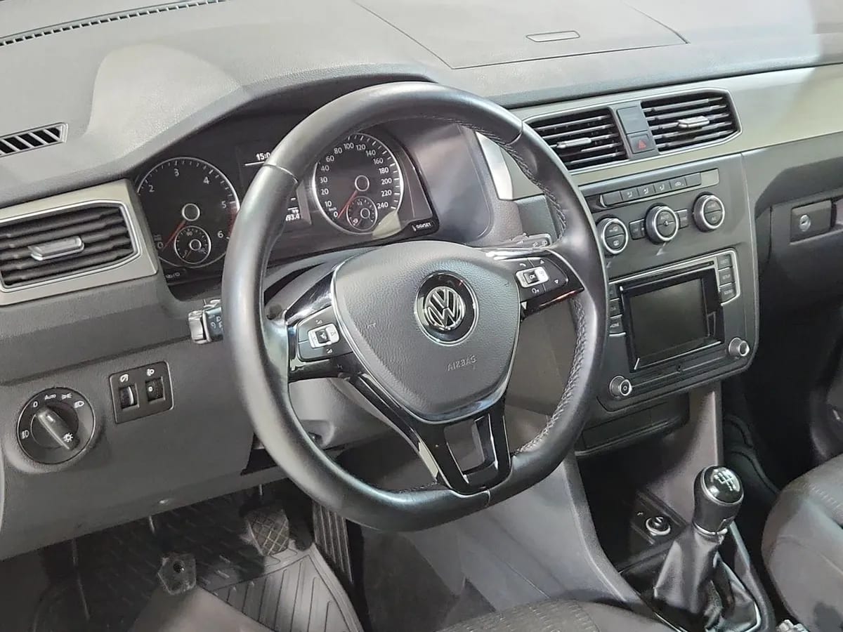 VOLKSWAGEN CADDY  año 2017