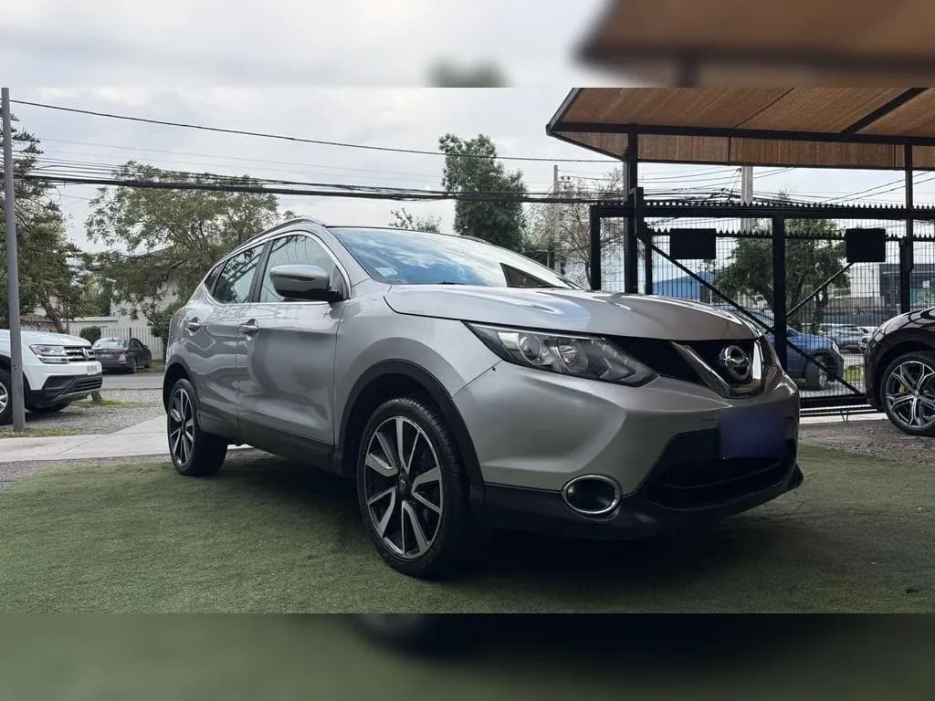 Nissan Qashqai 4x4 2.0 Aut año 2017