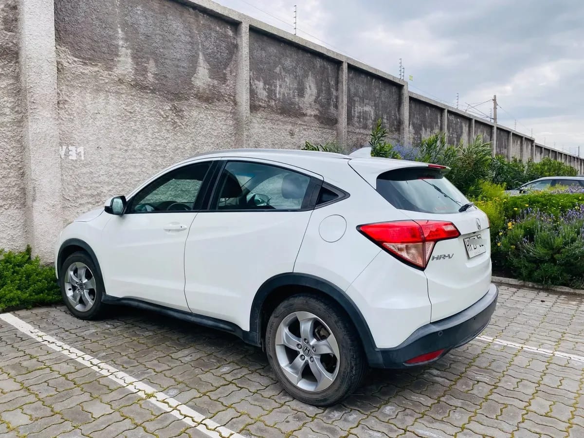 HONDA HR-V 1.8 Lx At 4x2 año 2016
