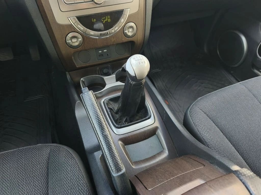 Ssangyong Rexton 2.0 Diesel 4x2 año 2014