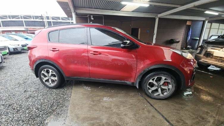 Kia Sportage 2.0 Lx 2wd 6mt 5p año 2020