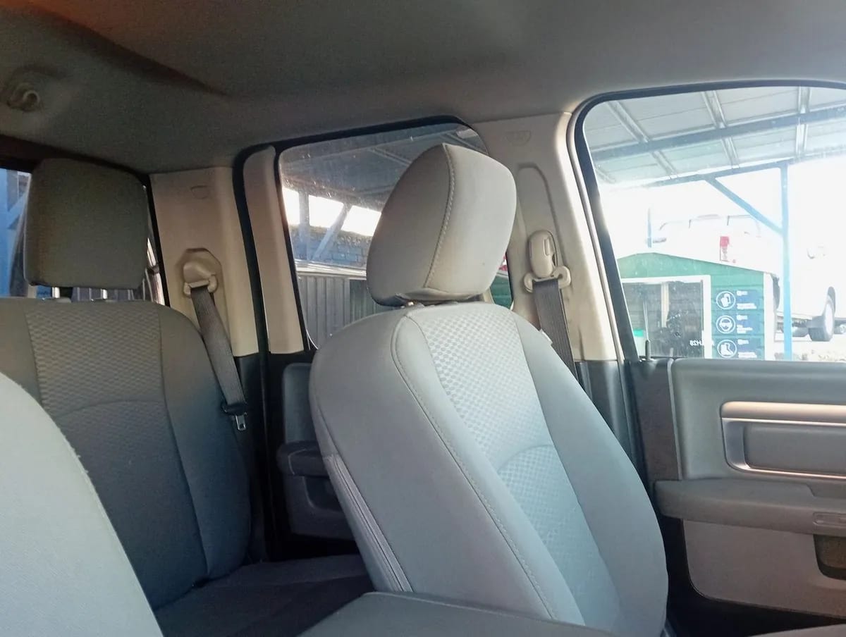 Ram 1500 3.6 Slt 4x4 Quad Cab Dob. Cab. At 4p año 2019