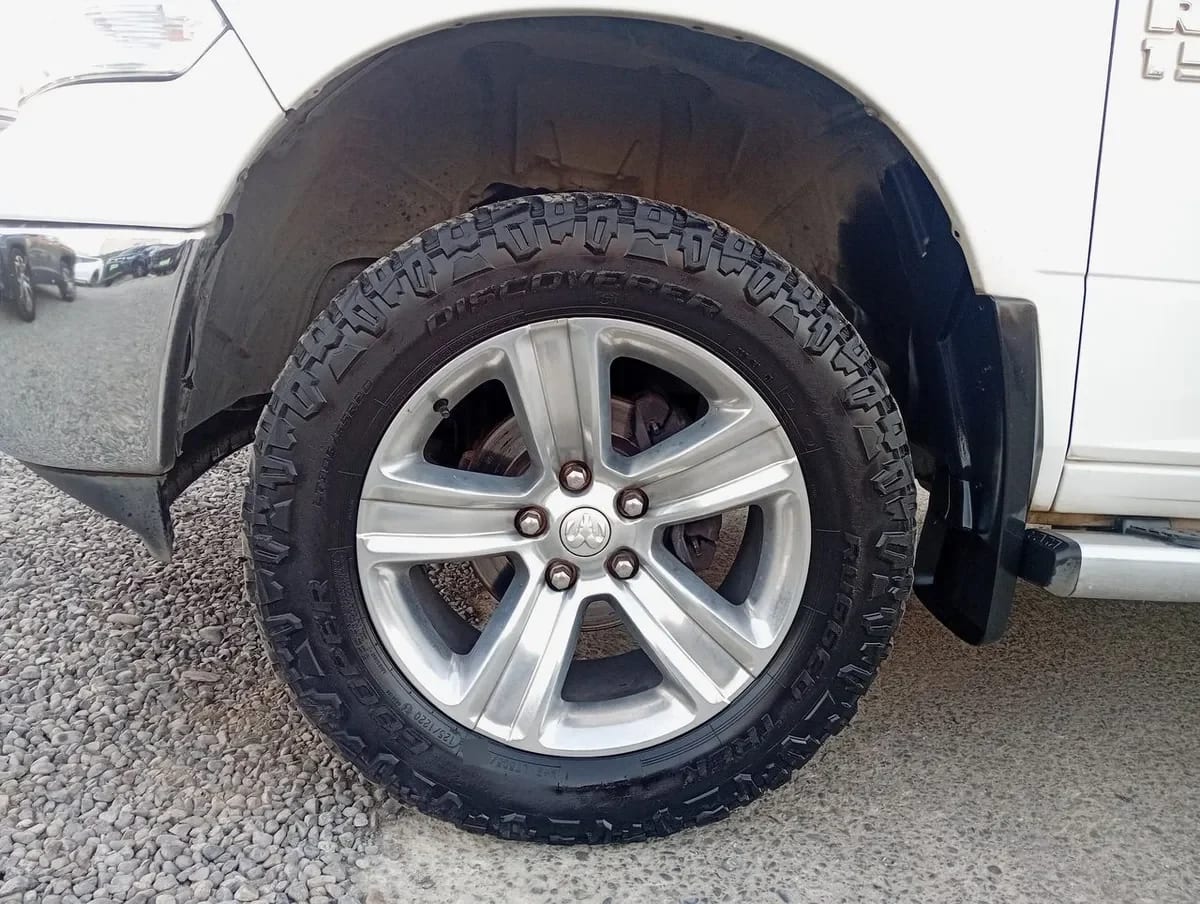 Ram 1500 3.6 Slt 4x4 Quad Cab Dob. Cab. At 4p año 2019