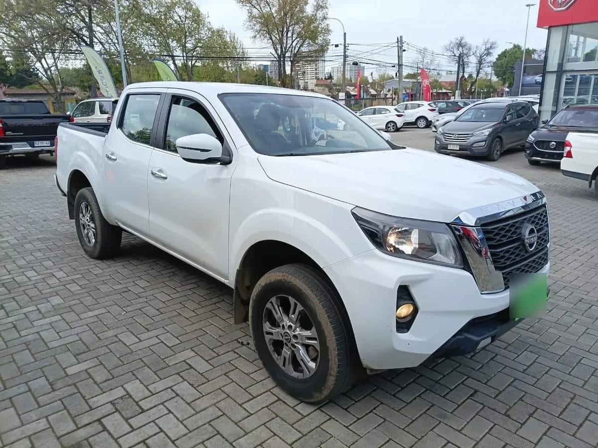 Nissan Navara 2.3d Xe Diesel 4x4 Dob.cab. Mt 4p año 2024