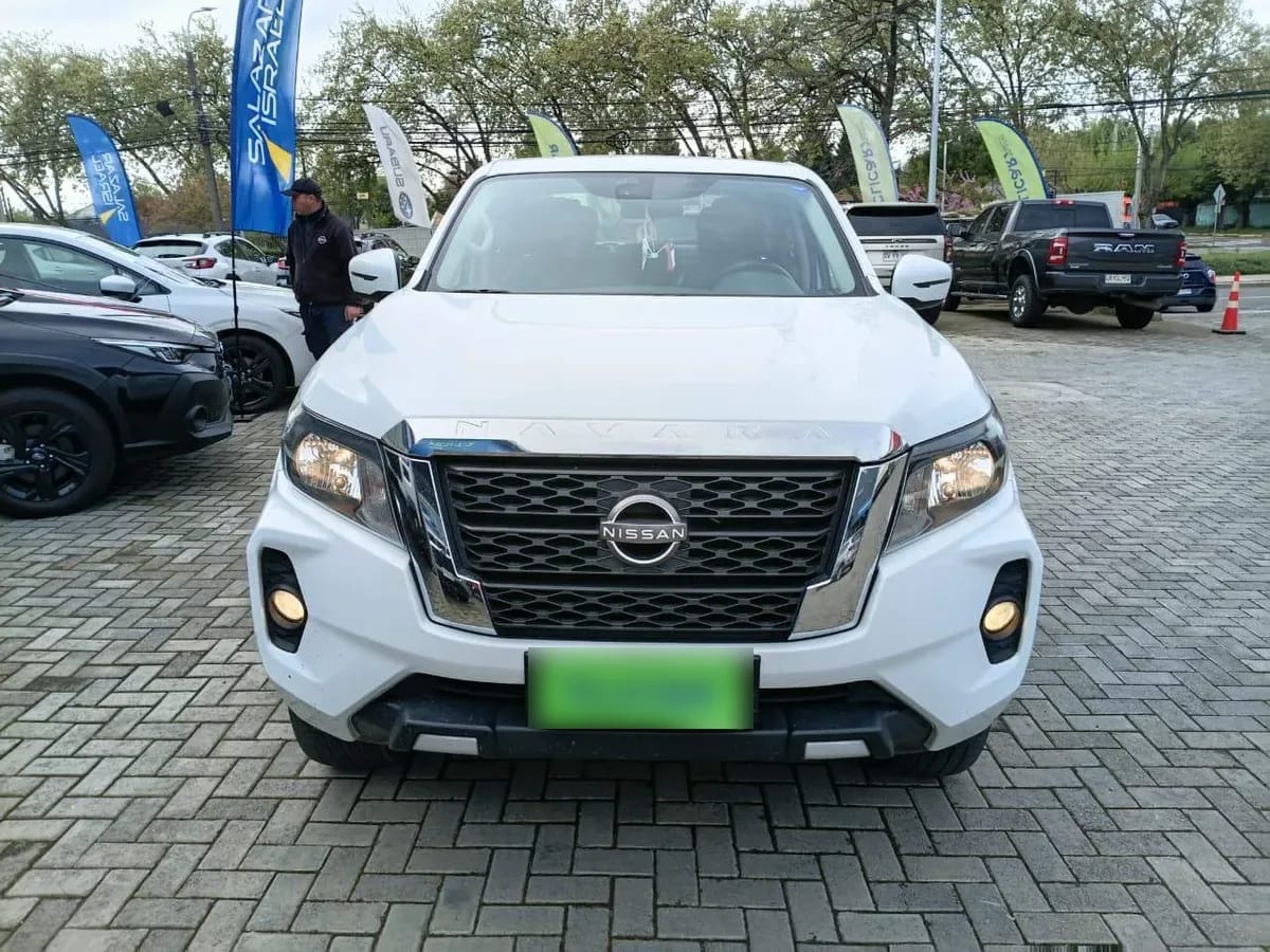 Nissan Navara 2.3d Xe Diesel 4x4 Dob.cab. Mt 4p año 2024