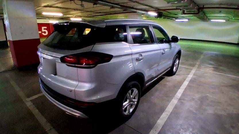 Geely Azkarra 1.5t Comfort 4x2 6at 5p año 2022