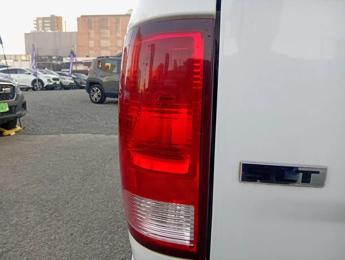 Ram 1500 3.6 Slt 4x4 Quad Cab Dob. Cab. At 4p año 2019