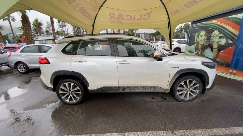 Toyota Corolla Cross 1.8 Seg Hybrid 4x2 Cvt At 5p año 2022