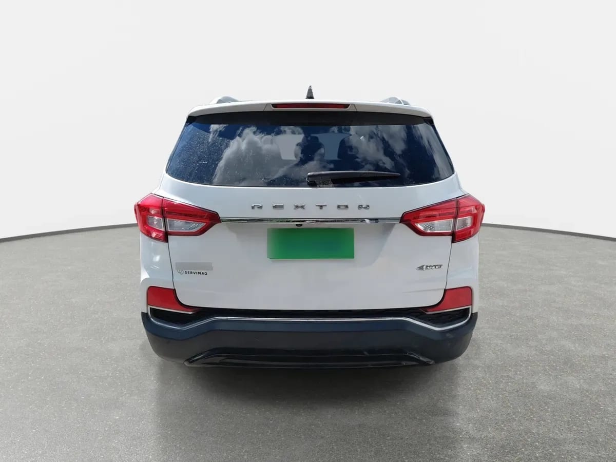 Ssangyong Rexton 2.2 Diesel 4x4 Yrx311 Mt 5p año 2019