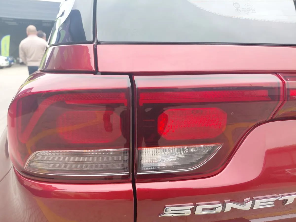 Kia Sonet 1.5 Ex Ivt Full 4x2 At 5p año 2022