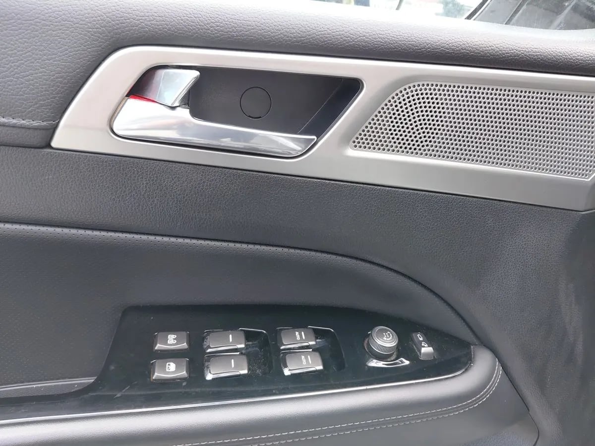 Ssangyong Rexton 2.2 Diesel 4x4 Yrx311 Mt 5p año 2019