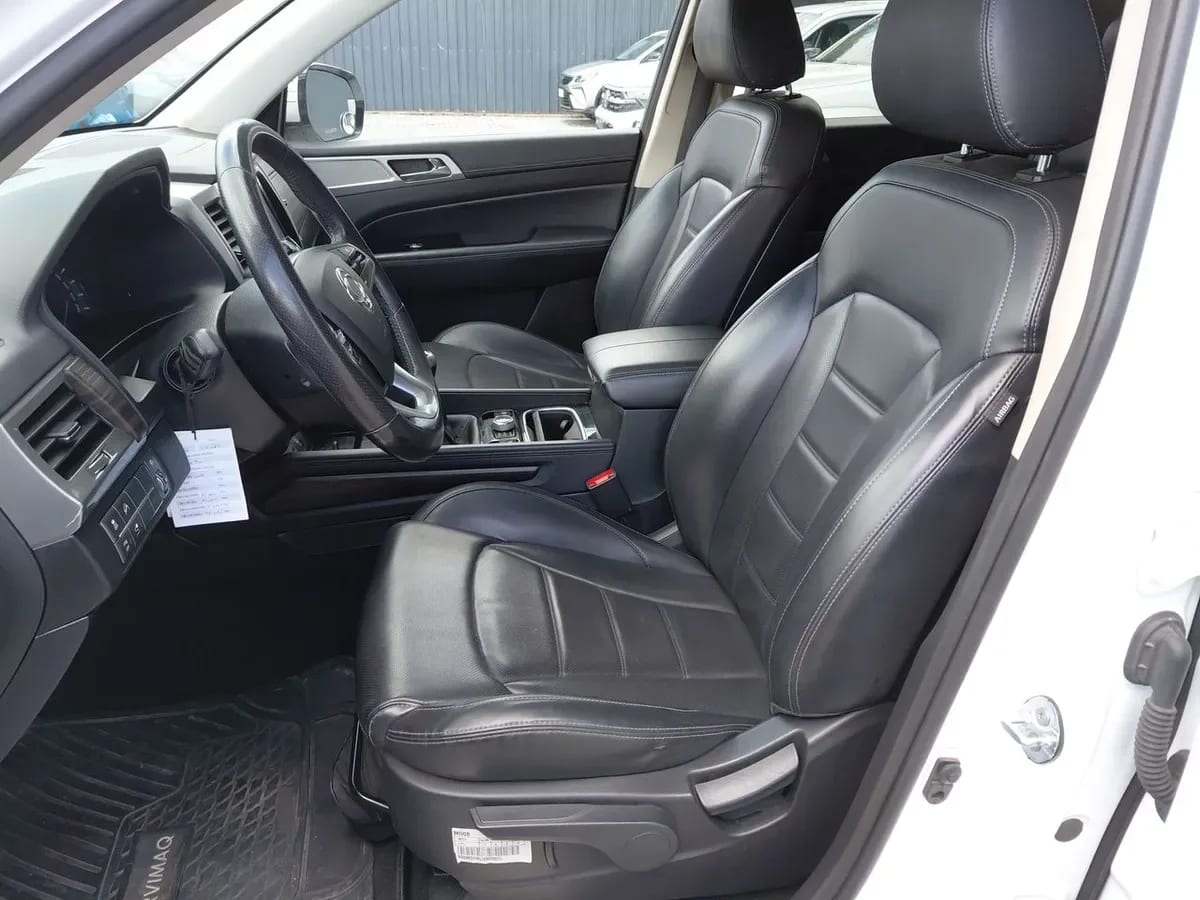 Ssangyong Rexton 2.2 Diesel 4x4 Yrx311 Mt 5p año 2019