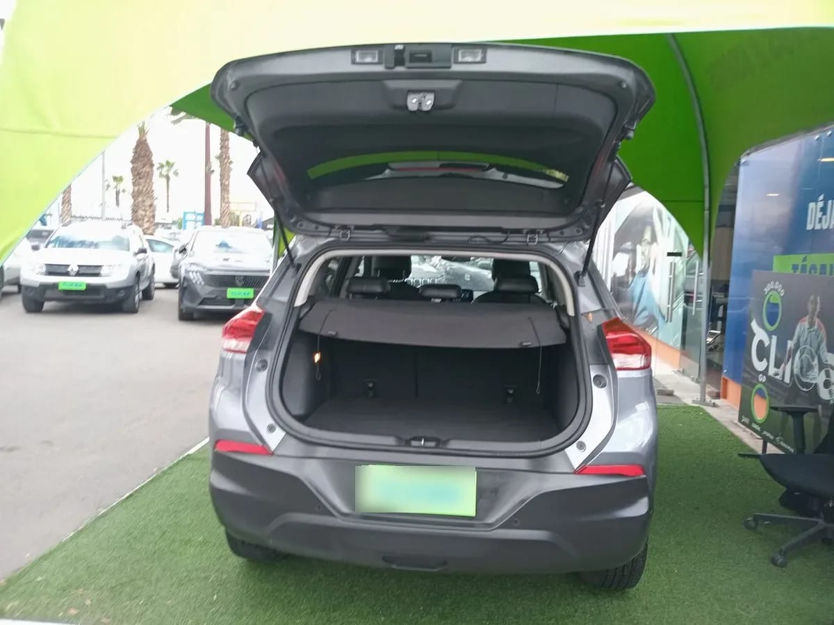Chevrolet Tracker 1.2t Ltz Fwd Mt 5p año 2021