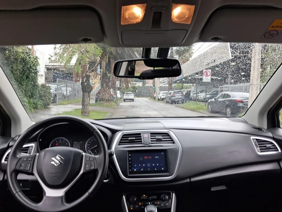 Suzuki S-Cross 1.6 Glx 4x2 At 5p año 2021