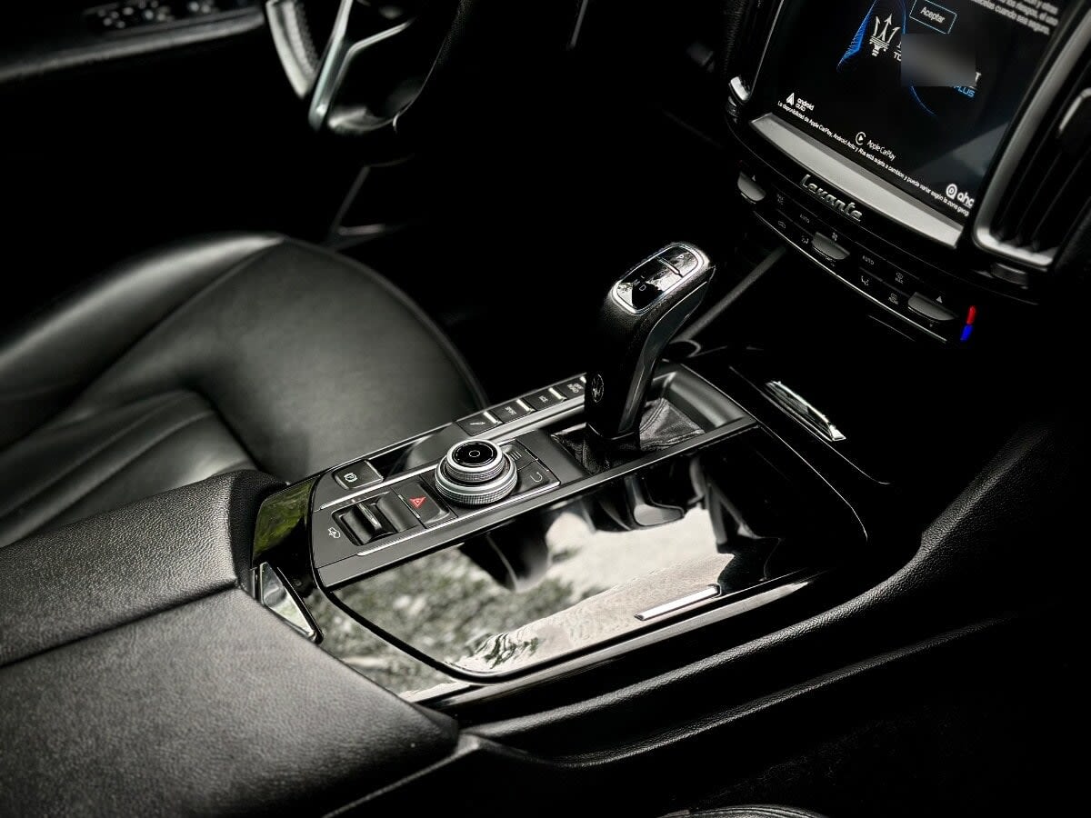 Maserati Levante Otto 4x4 año 2019