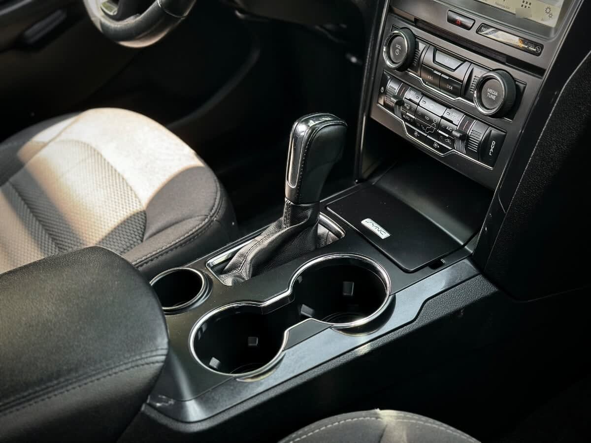 Ford Explorer Xlt año 2018