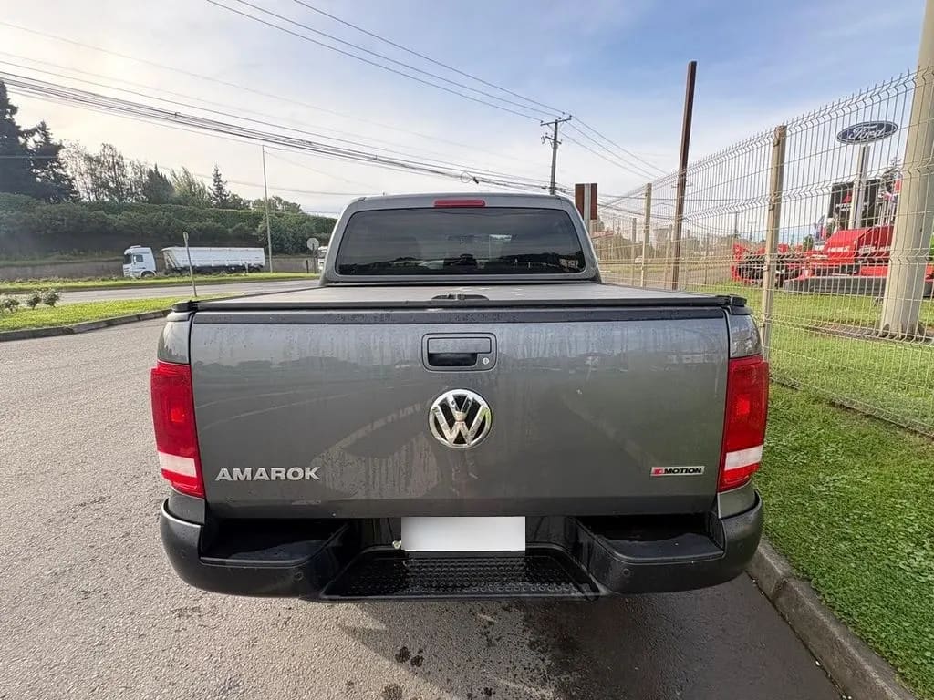 Volkswagen Amarok 2.0 Comfortline 4motion 4x4 año 2023