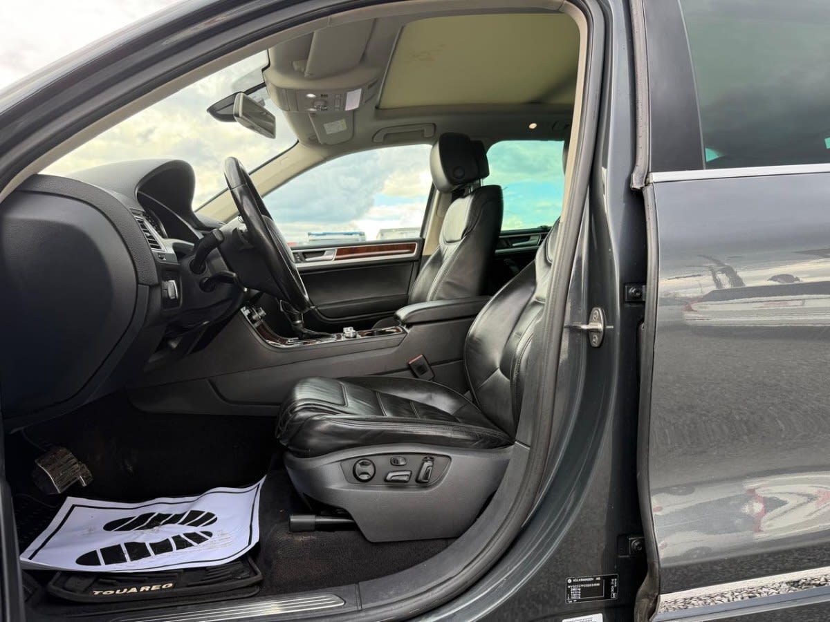 Volkswagen Touareg 4.2 V8 4x4 At año 2017