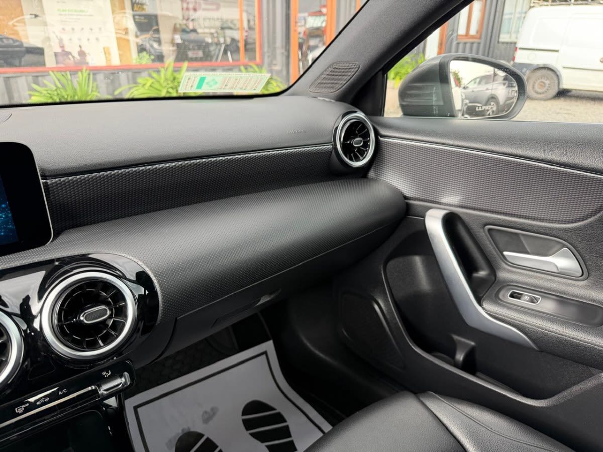 Mercedes-Benz A200 A200 Hb At 1.3 Turbo año 2020