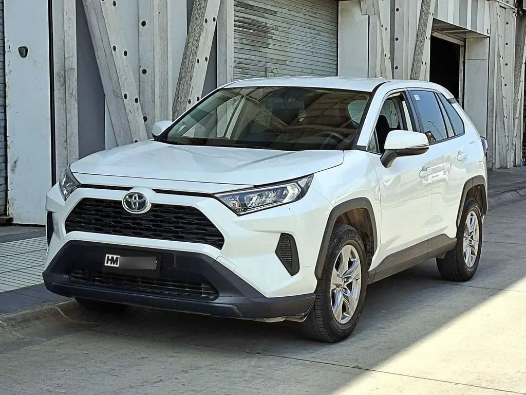 Toyota Rav4 Le año 2023