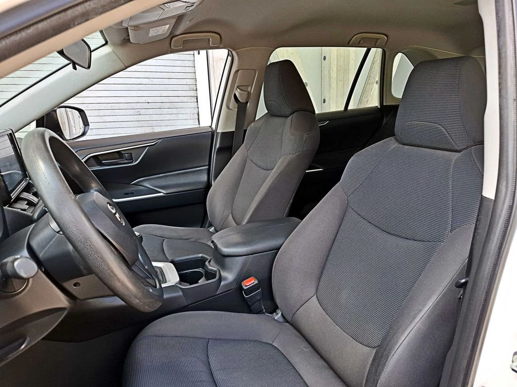 Toyota Rav4 Le año 2023