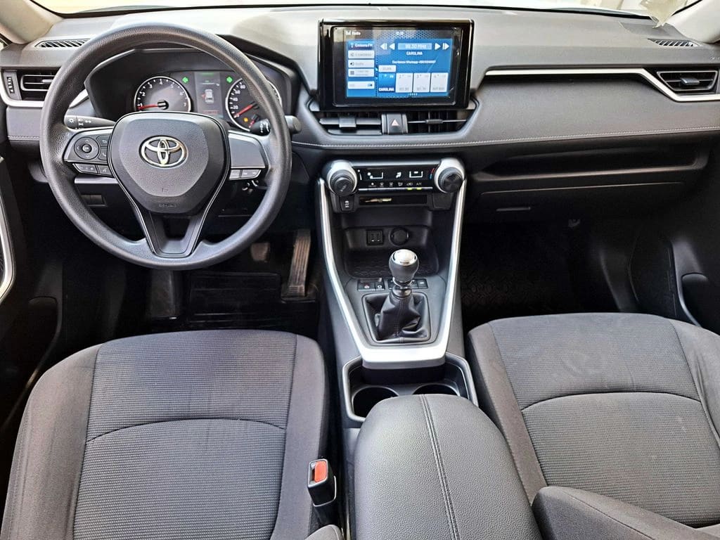 Toyota Rav4 Le año 2023