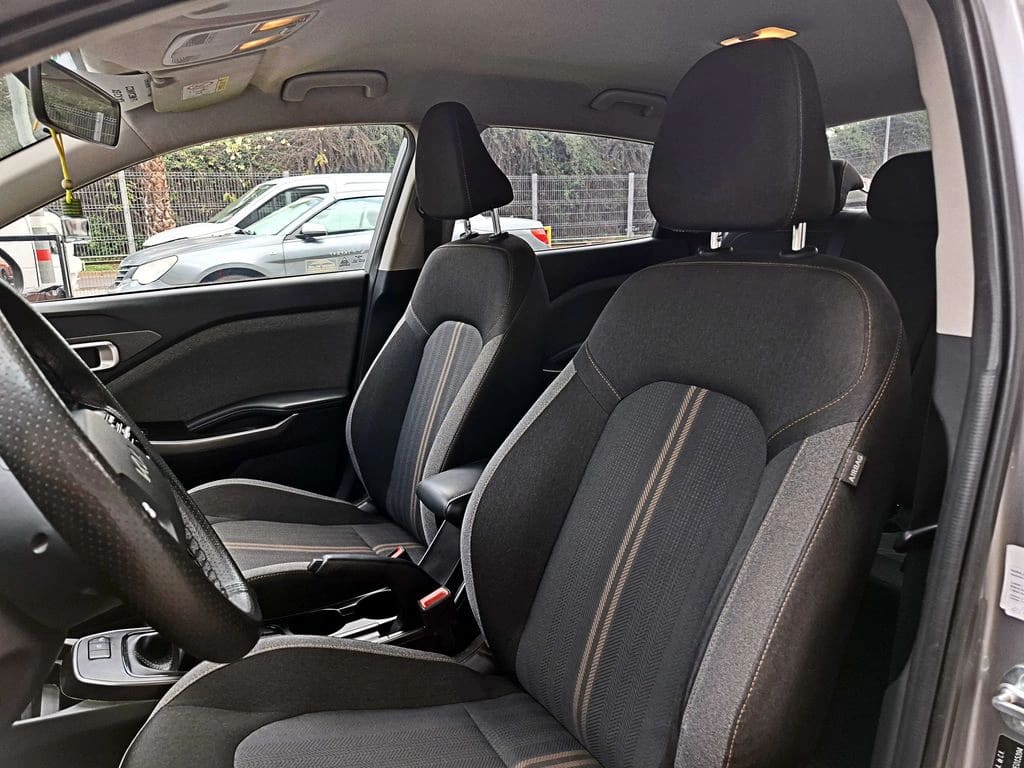 Kia K3 1.6 Ex 4x2 Mt 4p año 2024