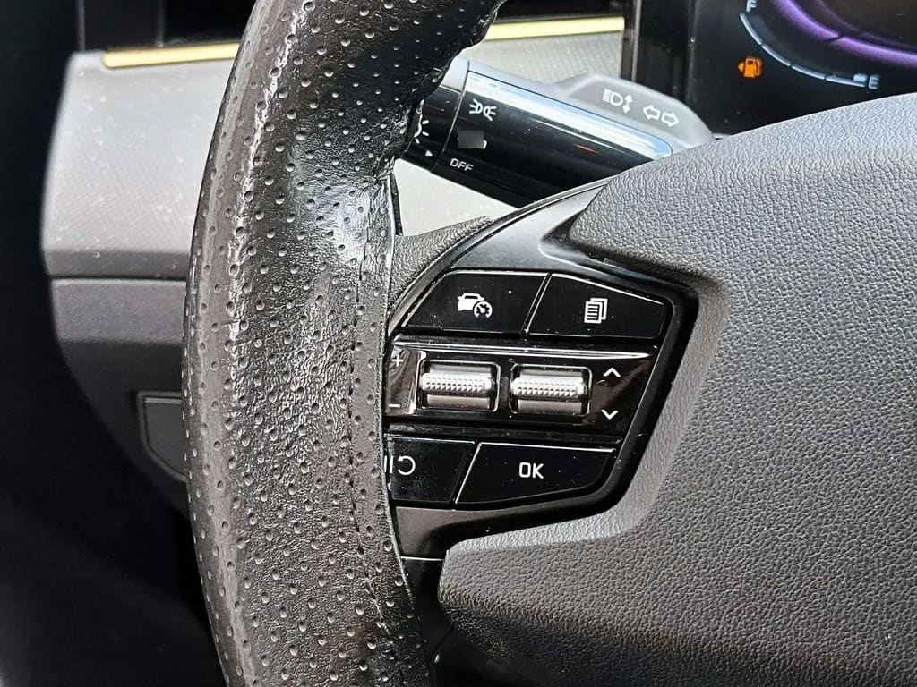 Kia K3 1.6 Ex 4x2 Mt 4p año 2024